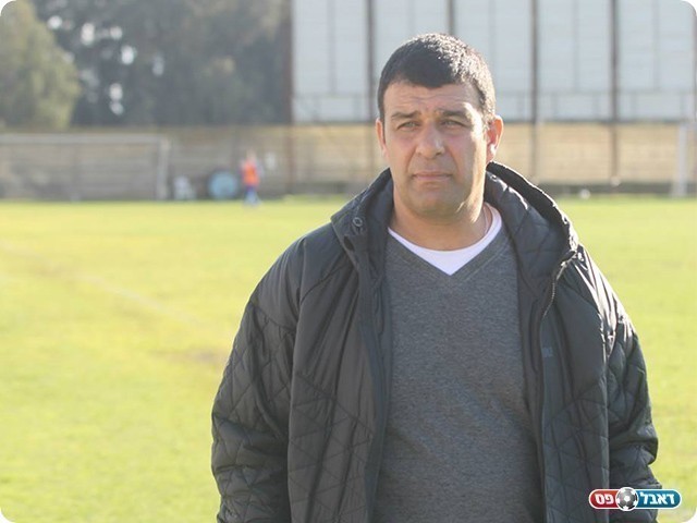 ישתדרגו ויבינו שמקומם לא בספסל? ניר שטרית (שלומי גבאי)